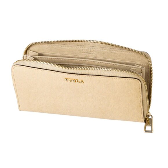 Furla extra large zip around leather wallet. Brand new with tags in box - Picture 3 of 5